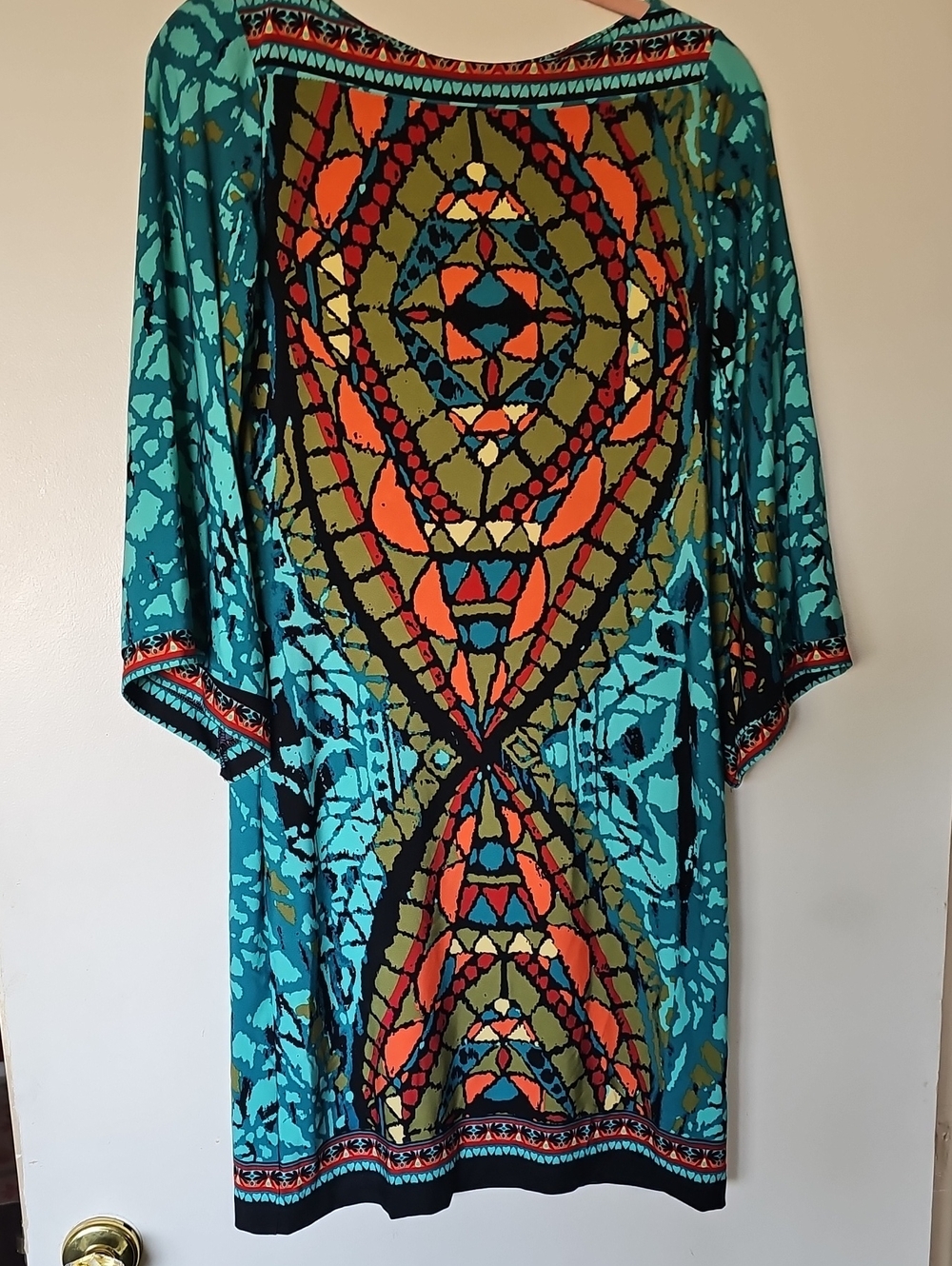 Beige by eci Multicolor Printed Dress with Turquoise Accents. Size 4.